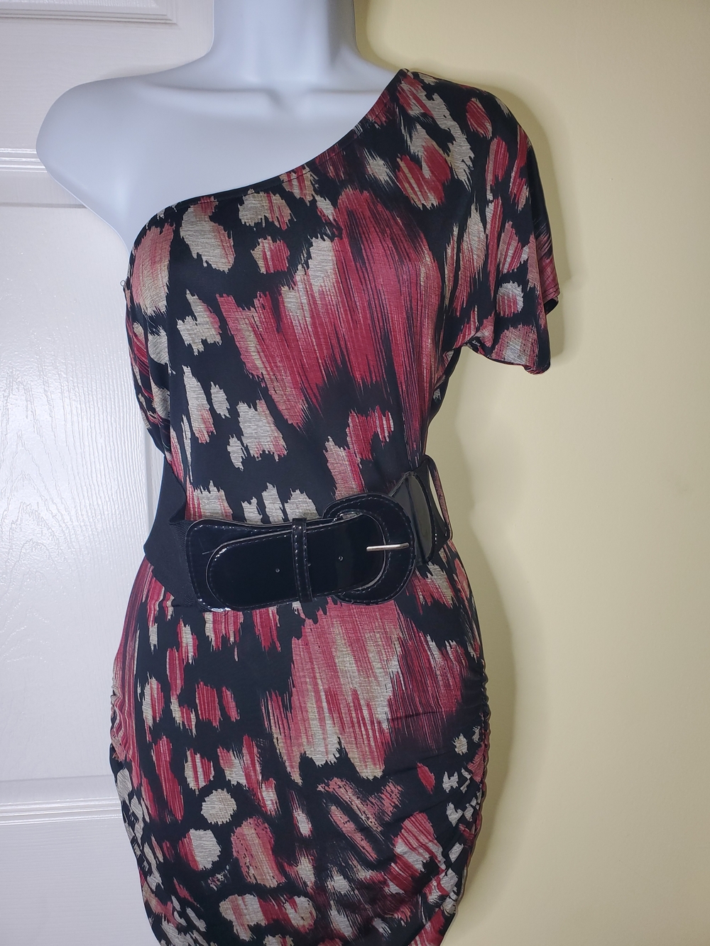 ✨🖤 Y2K Mandee One-Shoulder Abstract Print Bodycon Dress | Size Large ✨